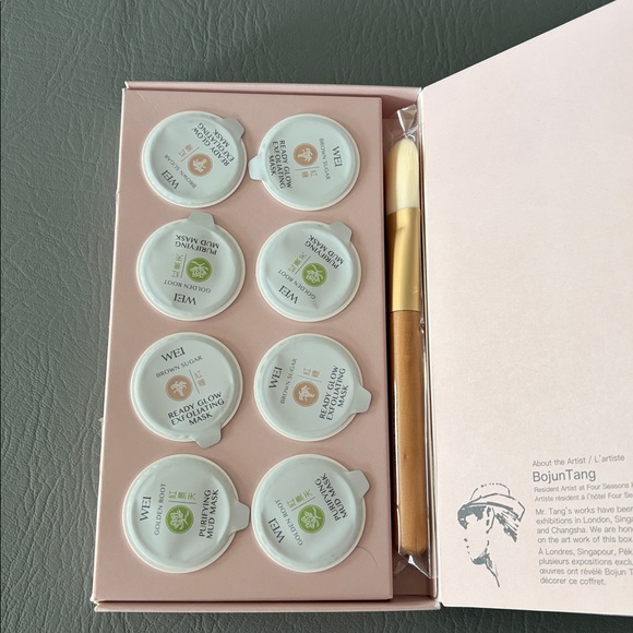WEI Face Mask Two-In-One Purifying Glow Mask Collection, 8 Pods+Brush New - Picture 8 of 10